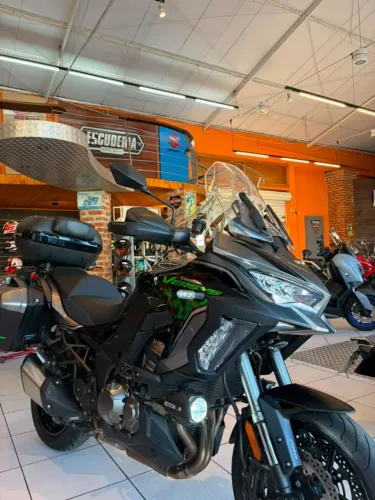 VERSYS 1000 GT