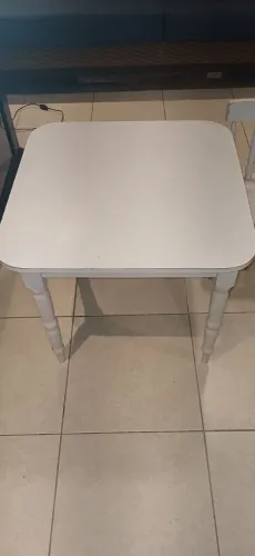 Mesa com 2 cadeiras infantil em madeira