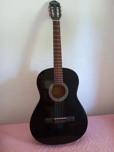 Violão acústico Giannini 