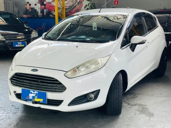 Ford Fiesta Tit./tit.plus 1.6 16V Flex Aut. 2015