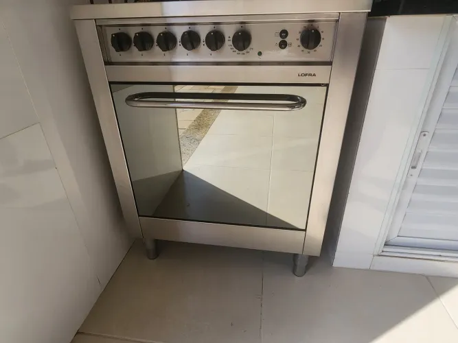 Fogão Lofra Italiano de aço inoxidável, 5 bocas com forno a gás ou elétrico