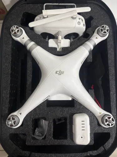 Drone DJI Phantom 3 Advanced (W322B) + Mochila - Perfeito Funcionamento
