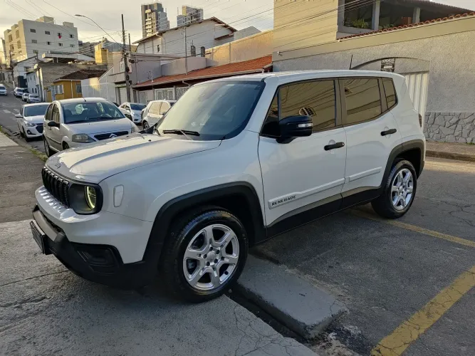 Jeep Renegade T270 1.3 TB 4X2 Flex Aut. 2024