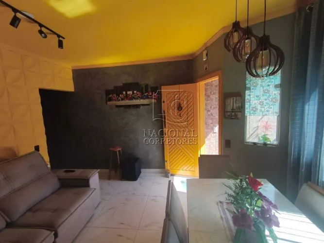 Sobrado à venda, 2 quartos, 1 vaga, Parque Novo Oratório - Santo André/SP