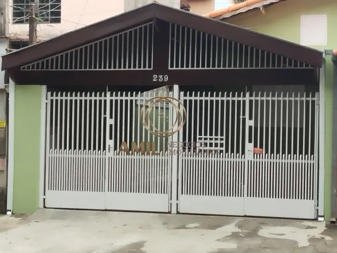 EE - Aluga Casa Térrea, 3 Quartos, 1 Suíte, 2 Vagas, Bairro Cidade Morumbi, Zona Sul, SJC