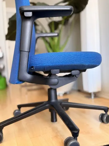 Vitra Pacific Chair - Cadeira Ergonômica Premium