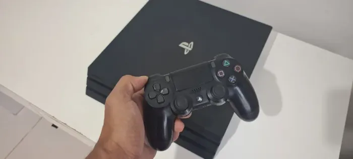 Playstation 4 Pro Desbloqueado