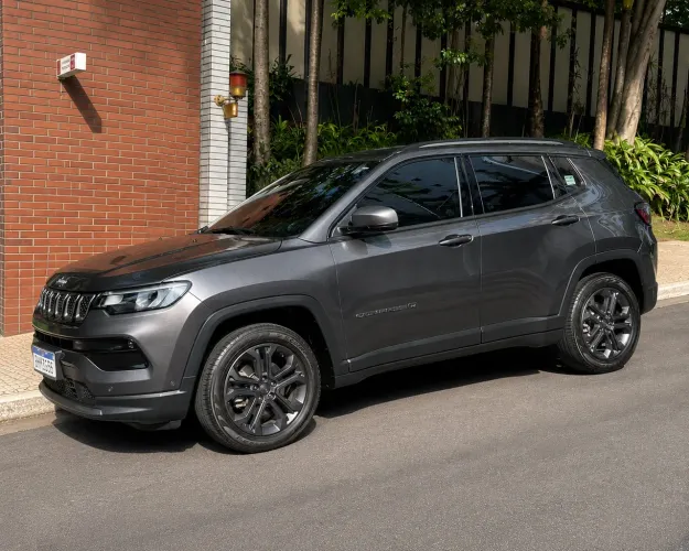 Jeep Compass Long. T270 1.3 TB 4X2 Flex AUT 2022