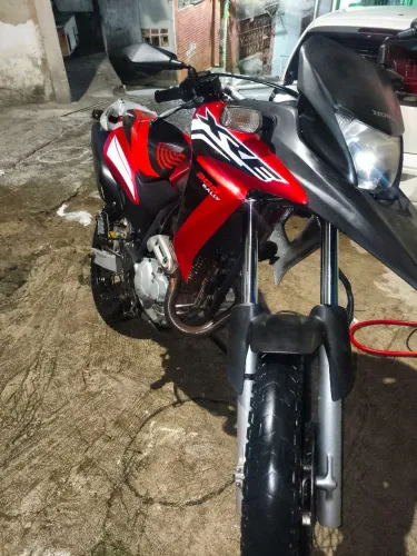 XRE 300 2012 CARENAGEM MODIFICADA 2018 