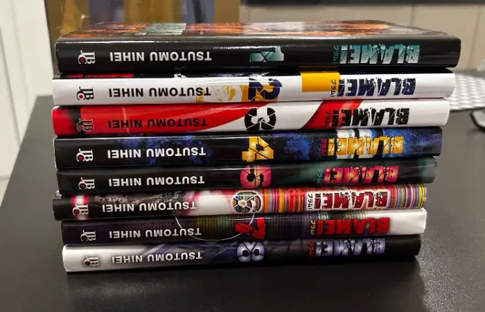 Mangás Blame (volumes 1 a 8 - JBC)
