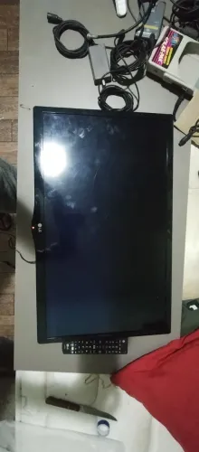 Tv Lg 24polegada,model:24MT48DF-PS