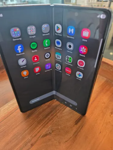 Samsumg Zfold 4 512