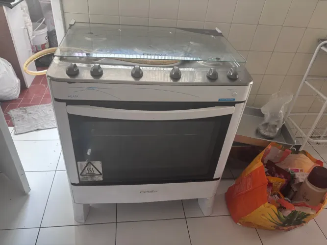 Fogão 5 bocas funcionando perfeitamente 