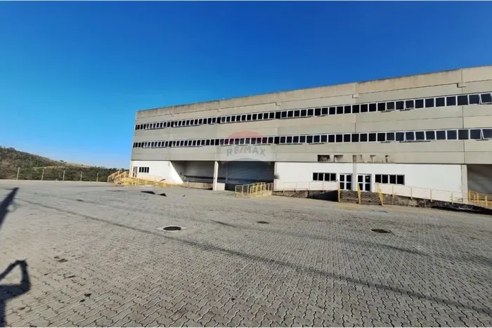 Galpão em condomínio para alugar, 2000m² por R$ 35.000,00/mês - Bairros Pires - Atibaia/SP
