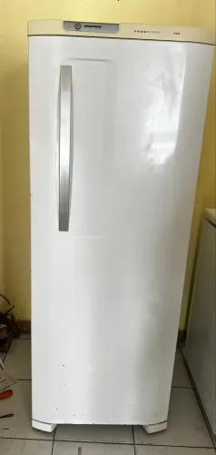 Geladeira Eletrolux frost free