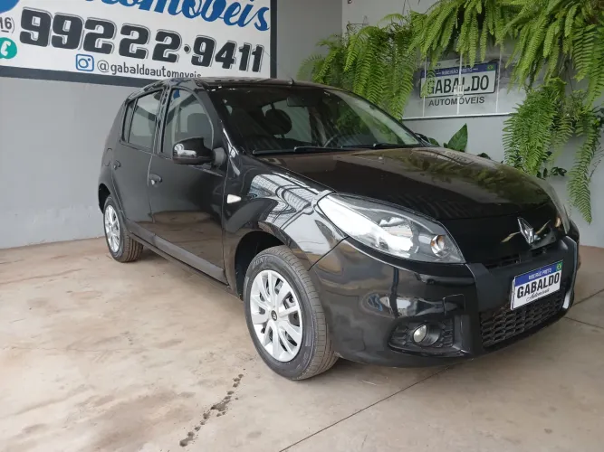 Renault Sandero Expression Hi-flex 1.6 8V 5P 2014