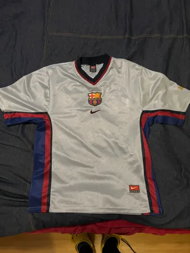 Camisa Barcelona prateada original 1999-00