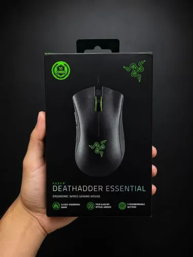Mouse Gamer - Razer DeathAdder Essential novo, na caixa.