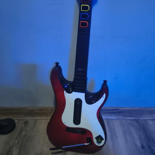 Guitarra Guitar Hero/ Rock Band Xbox 360.