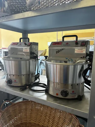 Panela mexedora