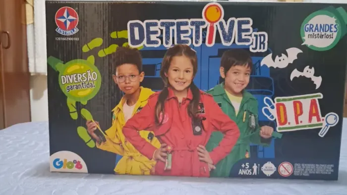Detetive JR. jogo marca : Estrela