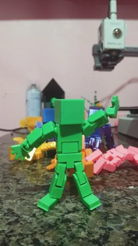 Boneco articulado