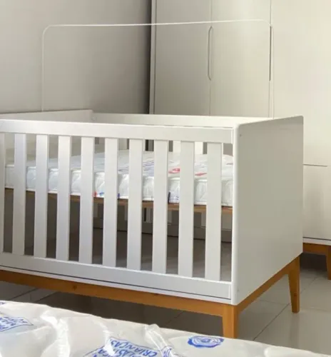 Vendo Berço (3 alturas - Vira cama!)
