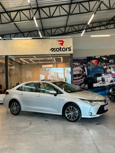 Toyota Corolla Altis Prem. Hybrid 1.8 Flex AUT 2020