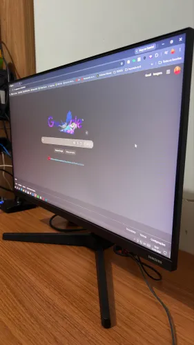 Monitor FHD Samsung T350 - 24 pol. e 75HZ