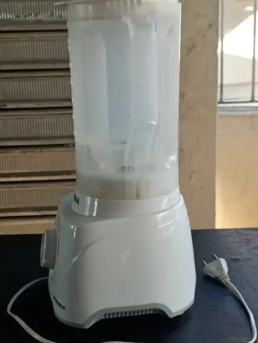 Liquidificador mondial funcionando perfeitamente 