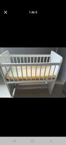 Vendo uma mine berço.  Baby de 0a 5 meses. 