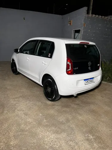 Volkswagen Up! Move 1.0 TSI Total Flex 12V 5P 2017