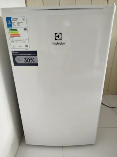 Frigobar Eletrolux 220v 122L