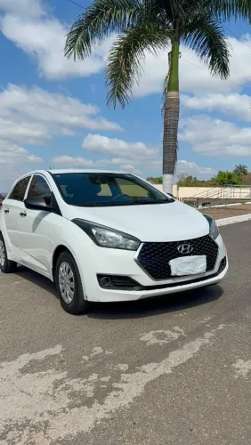 Hyundai HB20 Unique 1.0 Flex 12V Mec. 2019