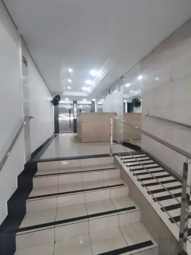 KITNET com 1 dormitório para alugar com 35m² por R$ 1.600,00 no bairro Centro - CURITIBA /