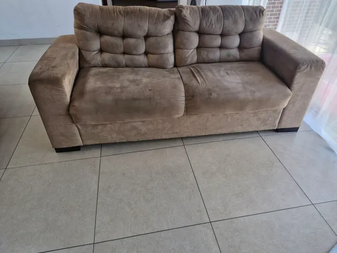 Sofá 2 lugares 