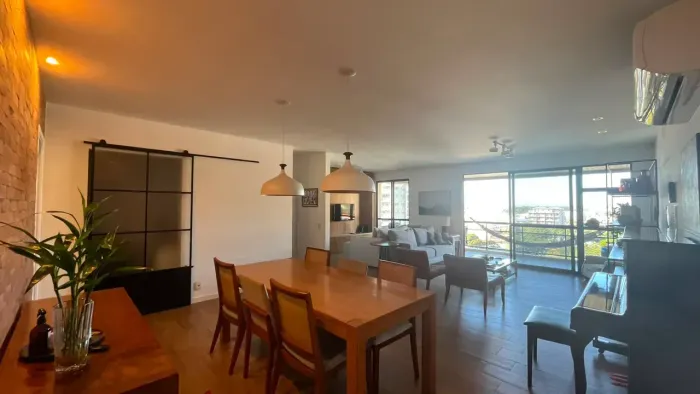 Apartamento para venda com 147 metros quadrados com 3 quartos