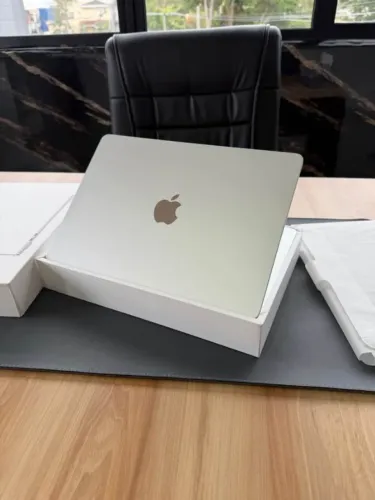 MacBook Air M4 13" - Silver | 16GB/256GB - Impecável, 11 meses de garantia