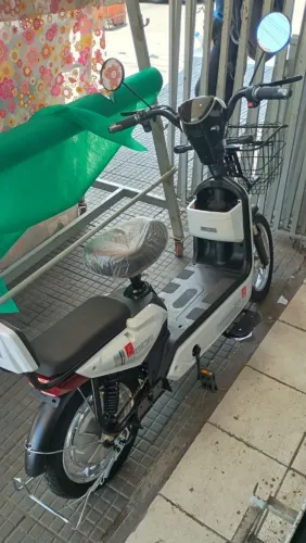Bicicleta eletrica 500w Branco