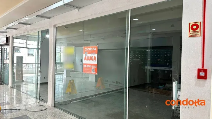 Loja para alugar, 28 m² por R$ 1.650,17/mês - Cavalhada - Porto Alegre/RS