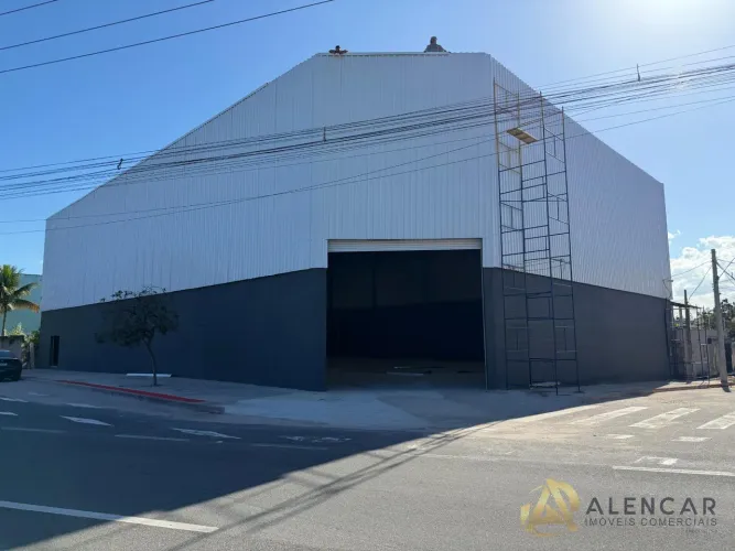 Galpão com 900m² para locação na Rodovia do Sol São Conrado, Vila Velha/ES