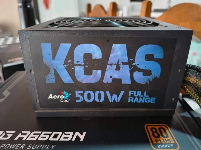 Fonte de alimentação Aerocool, KCAS 500W 