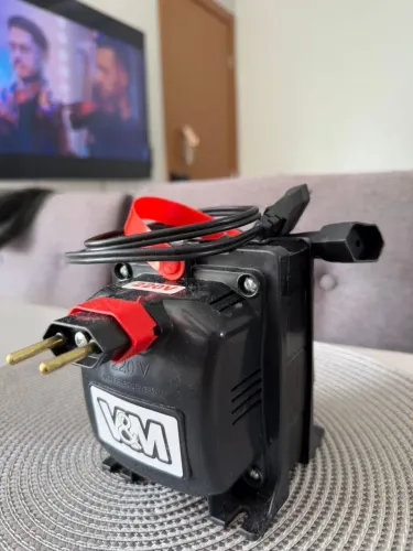 TRANSFORMADOR 127V PARA 220V