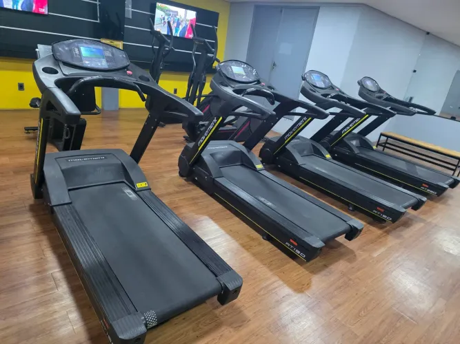 Vendo 10 esteiras RT 150 moviment