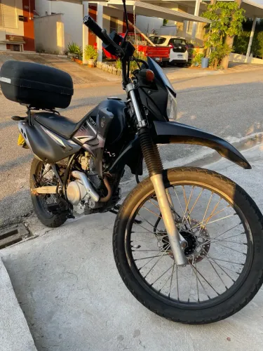 Yamaha XTZ 125E ótimo preço 