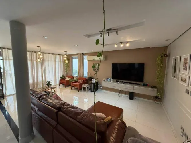 Casa com 4 dormitórios à venda, 340 m² por R$ 1.300.000,00 - Nova Piracicaba - Piracicaba/