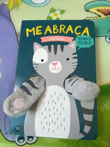 Livro com fantoche capa dura