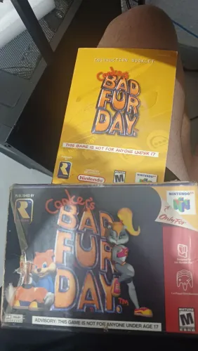 Caixa locadora e manual conkers bad fur Day n64