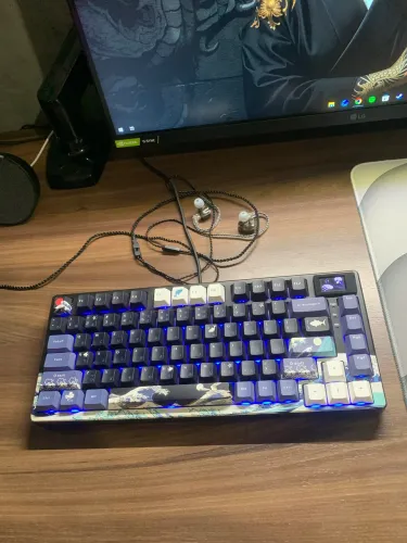 Teclado Mecânico Womier SK80 