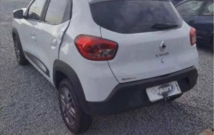 Sucata Renault kwid.
